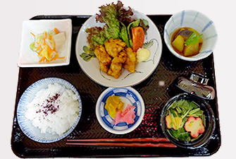 昼食