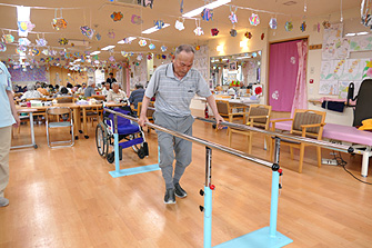 平行棒