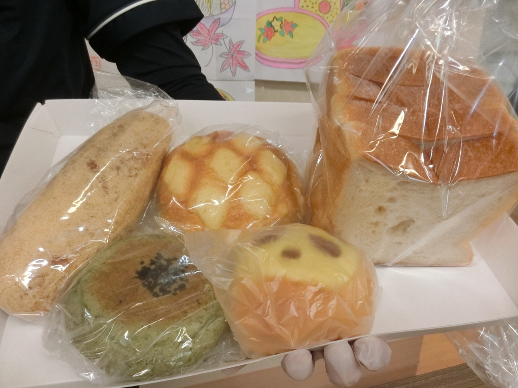パン販売?